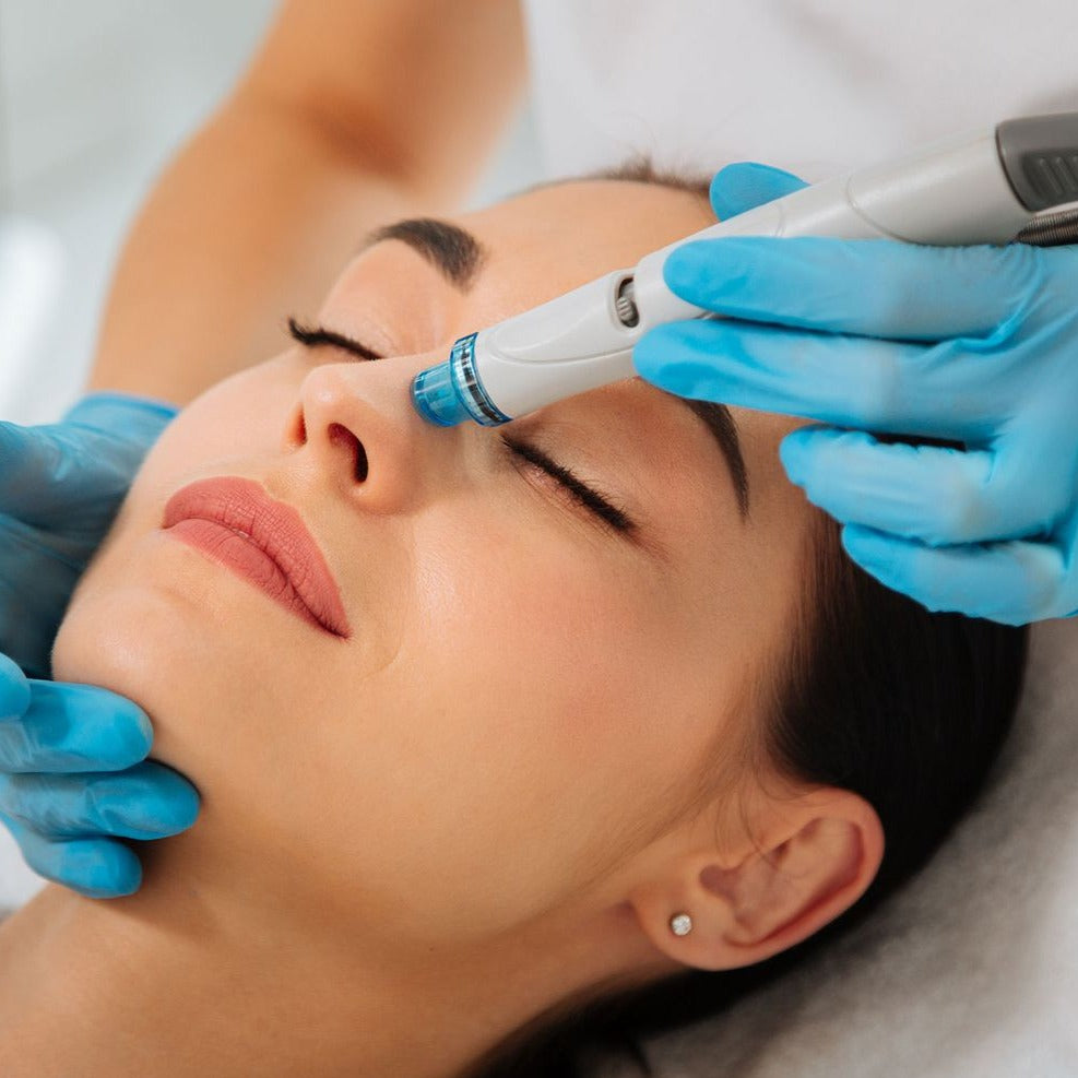 Servicio Hidrafacial -Hidrodermoabrasion    BeautyElle