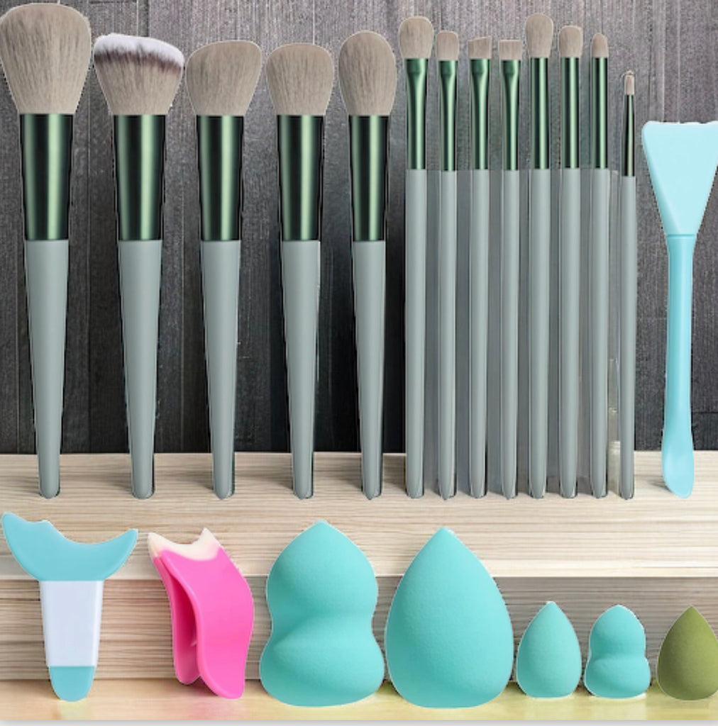 Makeup Brushes