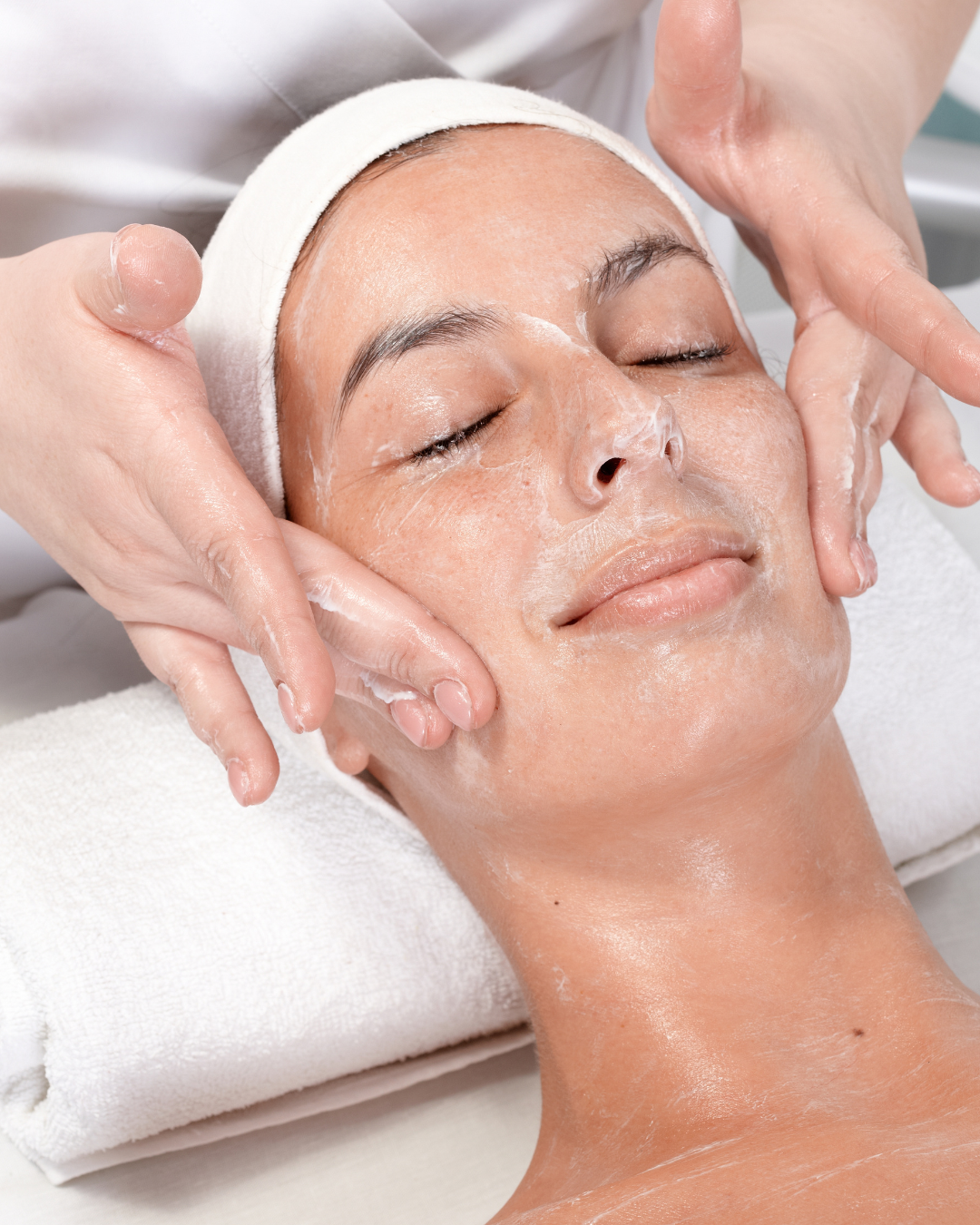 Servicio Facial Tratamiento Reafirmante Peptidos Circadia